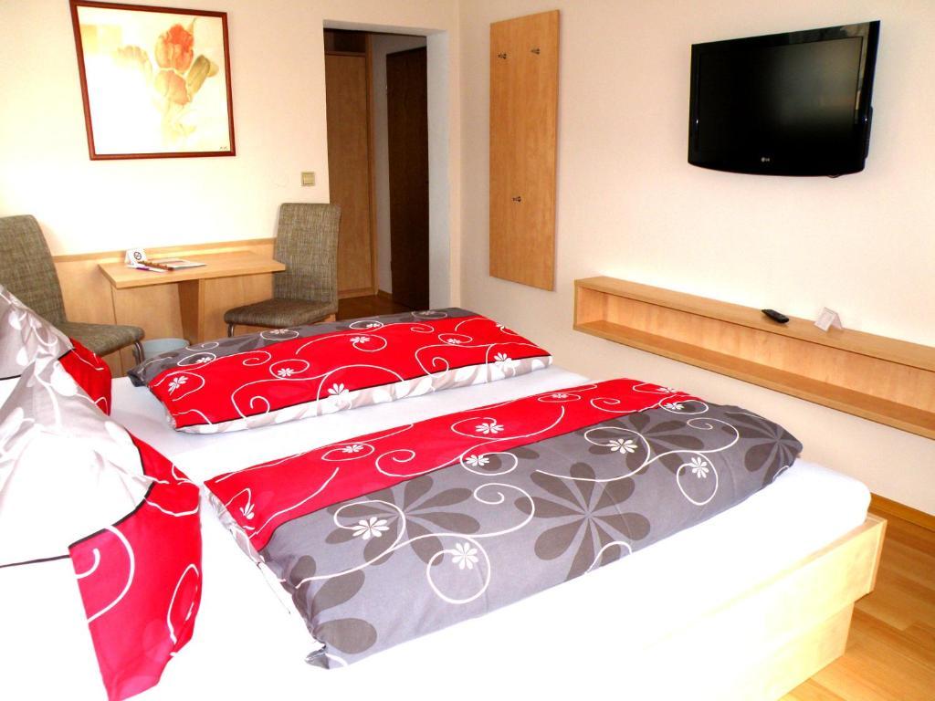 Zum Schwarzen Baeren Hotell Vohenstrauss Rom bilde